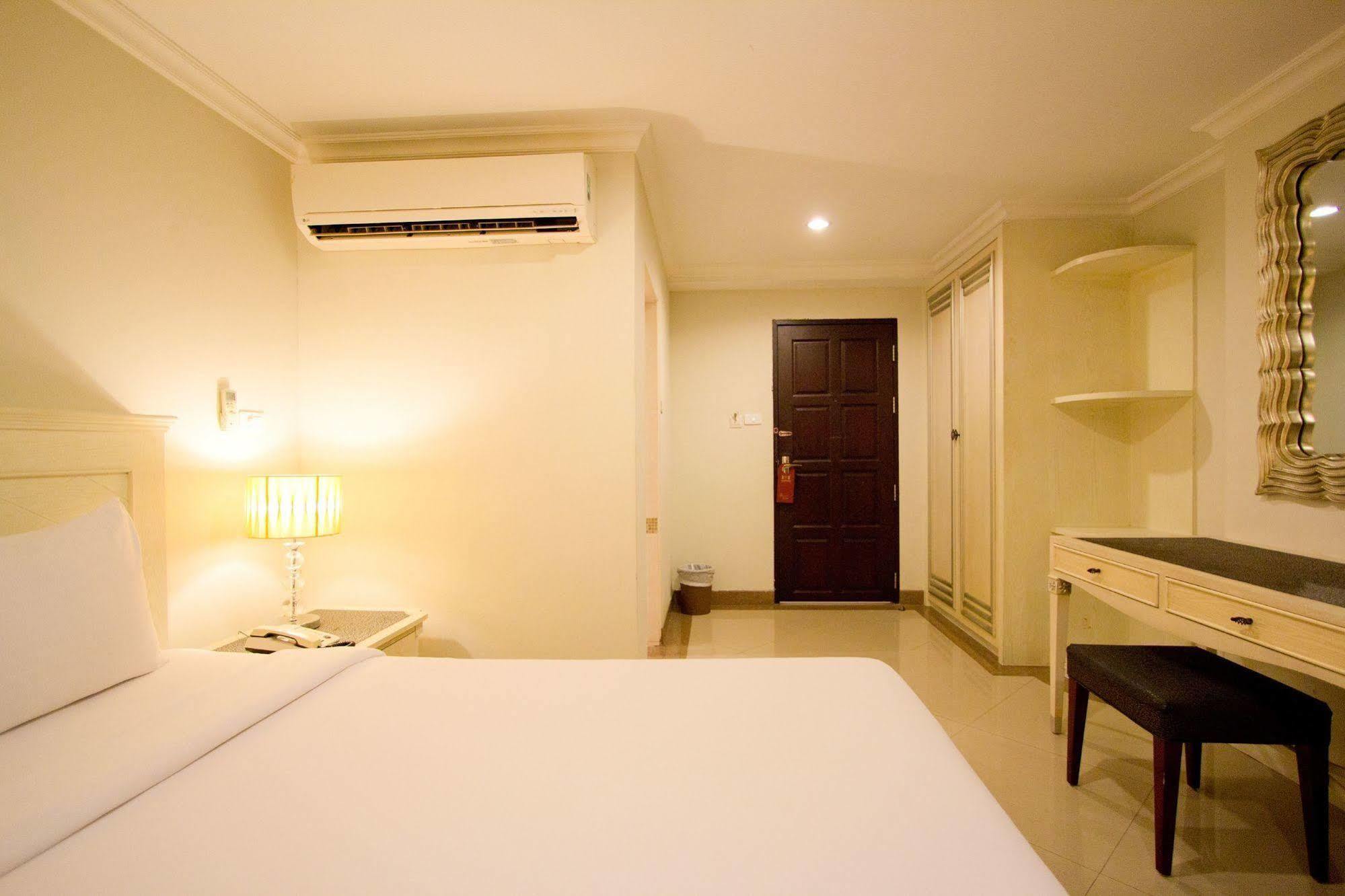 Lk Mansion Pattaya Exterior foto