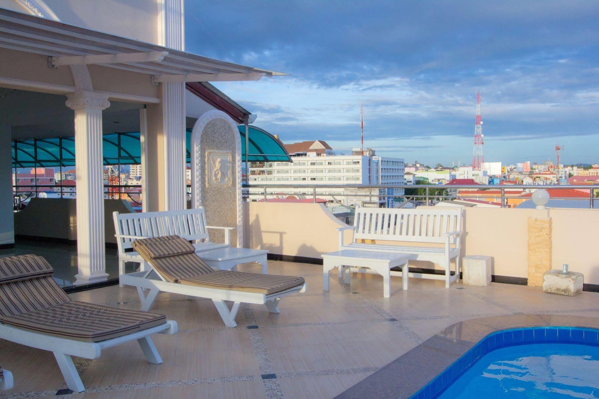 Lk Mansion Pattaya Exterior foto